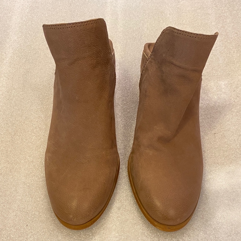 Sam Edelman taupe leather boots size 7.5 new - Picture 2 of 5